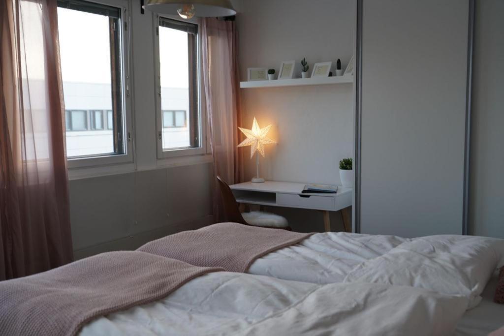Cozy And Bright 2-Bedroom Apartment Washer And Dryer, King Size Bed Rovaniemi Luaran gambar